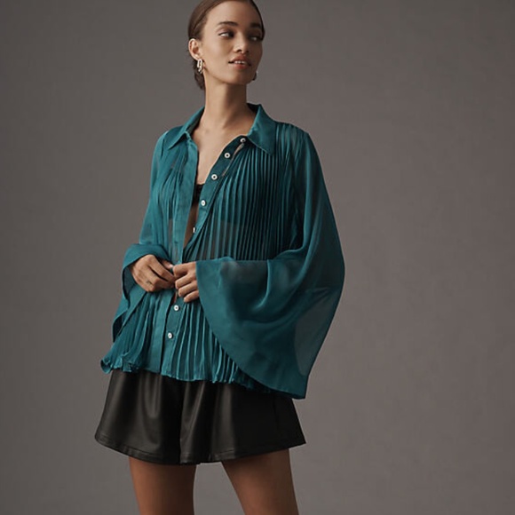 Anthropologie Tops - NWT Anthropologie /Maeve Sheer Emerald Green Pleated Cape-Sleeve Blouse SIZE S